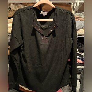 Urban Daisy grommet detail top